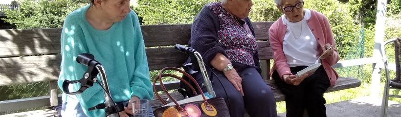 Détente dans le jardin